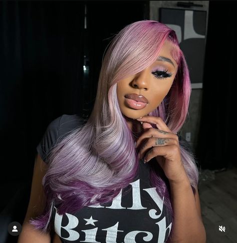 Wig Color Combination, Purple Weave Black Women, Lavender Hair On Black Women, Lavender Wig Black Women, Violet Hair Black Women, Colored Wig Installs, Blonde And Purple Hair Ombre, Platinum Purple Hair, Lavender Hair Black Women