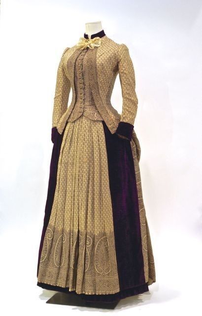 1880s Dress, 1880 Dress, Historical Gowns, Victorian Era Fashion, 1880s Fashion, 1800s Fashion, Dress History, Victorian Costume, 19th Century Fashion