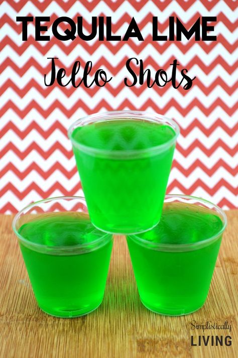 tequila lime jello shots Lemon Lime Jello Shots, Green Jello Shots, Alcohol Snacks, Lime Jello Shots, Tequila Jello Shots, Drink Shots, Margarita Jello Shots, Margarita Jello, Making Jello Shots