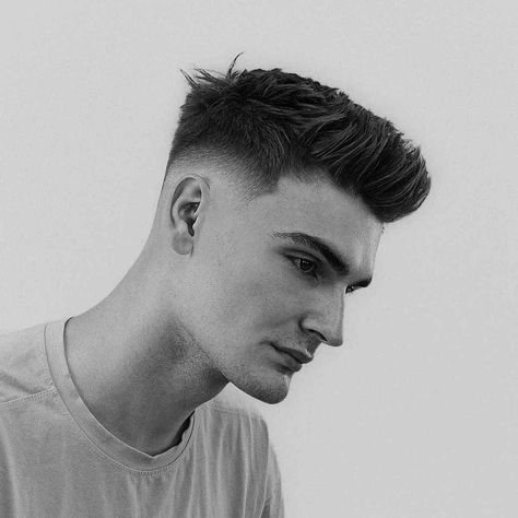 Skin Fade Pompadour, Faded Haircut, Haircut Ideas Trendy, Long Messy Hair, Mid Skin Fade, Trending In 2023, Modern Quiff, Haircut Ideas For Men, Mid Fade Haircut