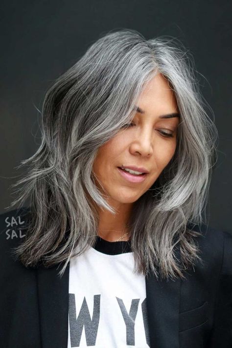 Gorgeous Medium Length Hairstyles For Women Over 50 ★ Before And After Bob Hairstyles, Gray Lob Haircut, Grey Brown Hair, Grey Blending, Haircut 2024, Going Grey, Grey Hair Inspiration, Beautiful Gray Hair, Natural Gray Hair