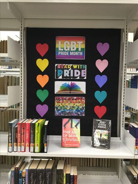 Lgbtq School Display, Pride Board Ideas, Pride Month Book Display, Pride Display Library, Library Pride Display, Pride Month Display, Pride Month Library Display, Pride Book Display, Pride Library Display