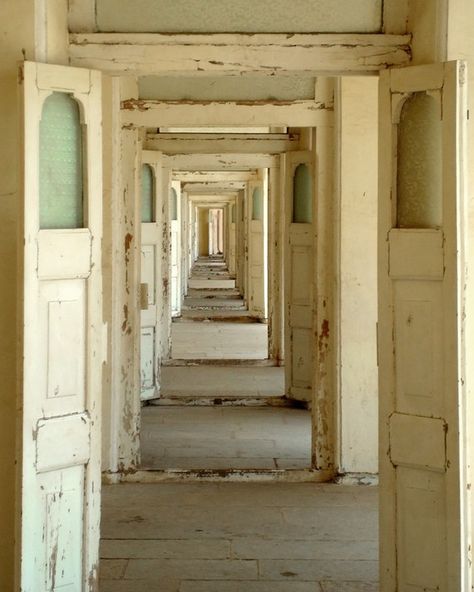 i would so love to walk through these doors... Interesting Hallways, Victoria Station, When One Door Closes, Cool Doors, Open Door, White Doors, Doors And Windows, Old Doors, Unique Doors