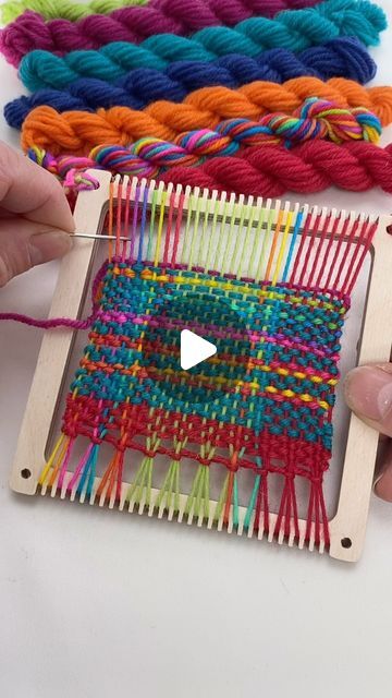 TabbyandTweed on Instagram: "Weaving on a square loom with one of our new rainbow yarn beginners weaving gift kits. 

Our full range of weaving kits can be found in our Tabbyandtweed website shop for UK delivery and our TabbyandTweed Etsy shop for delivery elsewhere.

#weaving #weavingkit #learntoweave #weavingkits #colourfullycrafted #littleloom #squareloom #rainbow #brightyarn #loveyarn" Beginners Weaving, Double Width Weaving, Warp Faced Weaving, Weaving Overshot Patterns, Weft Faced Weaving Pattern, Rainbow Yarn, Handweaving.net Weaving Draft, Weaving Kit, Gift Kit