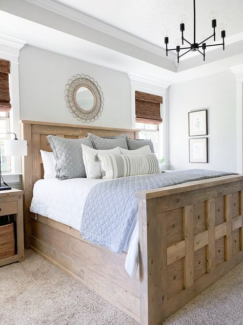 LOVE this DIY King Bed by Shanty2Chic! Check out the free plans and how-to video! King Bed Frame Wood, King Size Bed Frame Diy, Panel Bed Frame, Diy King Bed, Diy Farmhouse Bed, Diy King Bed Frame, Bedroom Layout Ideas, Bed Frame Plans, Bedroom Layout