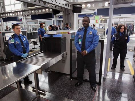 HOW TO AVOID GETTING DETAINED AT THE AIRPORT Urban Survival Kit, 1 Billion, Airport Security, At The Airport, Cpr, Heathrow, Story Video, Usa News, Business Insider