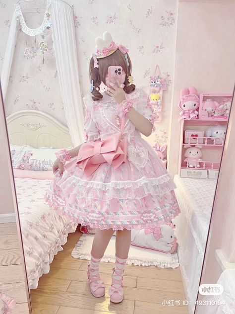 Lol Ita Fashion, Japanese Lolita Fashion, Kawaii Outfit Ideas, Kei Visual, Kawaii Bags, Lolita Outfits, Kawaii Fashion Outfits, Sweet Lolita, J Fashion