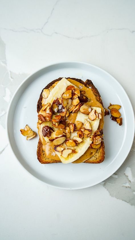 Peanut Butter & Banana Toast with Cinnamon-Almond Crumble — ELENA BESSER Peanut Butter Banana Toast, Almond Butter Toast, Gourmet Toast, Fancy Toast, Almond Crumble, Open Sandwich, Grilled Bananas, Peanut Butter Breakfast, Peanut Butter Toast