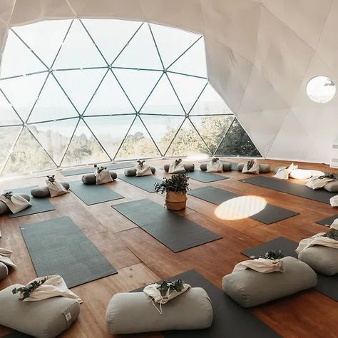 Day Retreats | West Coast Wellness Retreat Center Ideas, Yoga Dome Design, Wellness Retreat Architecture, Wellness Center Architecture, Bungalow Landscape, Luxury Yoga Retreat, Healing Room Ideas, Bungalow Landscaping, Contemplation Space