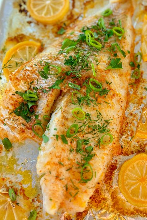 Lemon Garlic Butter Baked Cod Baked Cod With Coconut Milk And Lemon, Garlic Butter Baked Cod, Butter Baked Cod, Butter Fish Recipe, Oven Baked Cod, Haddock Recipes, London Broil Recipes, Lemon Garlic Butter Sauce, Cod Fillets