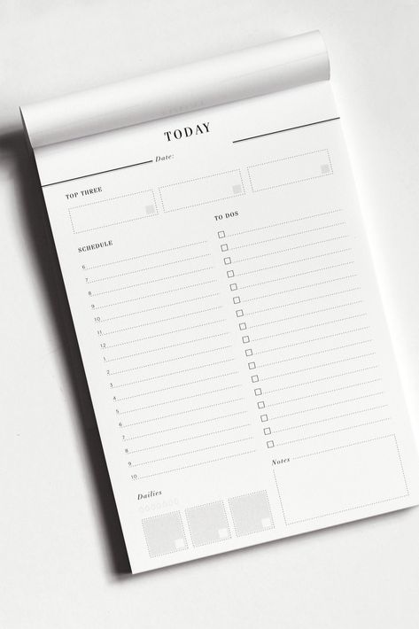 Executive Daily Planner Notepad: To Do List Notebook - A5 studentplannerorganization #yearlyplanner #printabledailyplanner🦐. To Do Notepad, Daily Planner Notepad, Planner Diario, Desk Planner, To Do List Notebook, List Notebook, Desk Planners, Daily Planner Pages, Planner Notepad