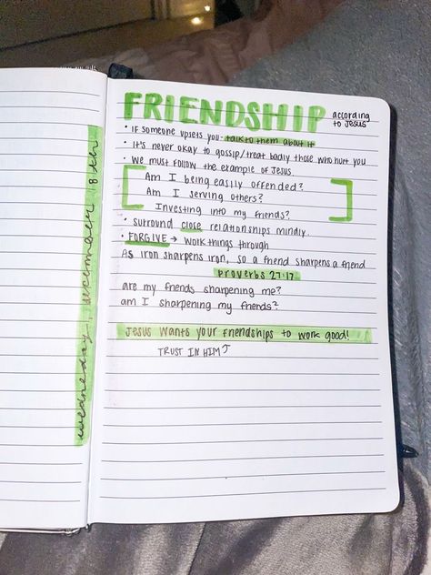 Ways To Take Bible Notes, Devotions Journal Ideas, Cute Ways To Take Bible Notes, Journaling Bible Ideas Notebooks, Bible Notes In Notebook, Bible Reading Ideas, Bible Journals Notebooks, Bible Study Notebook Layout, Bible Note Book Ideas