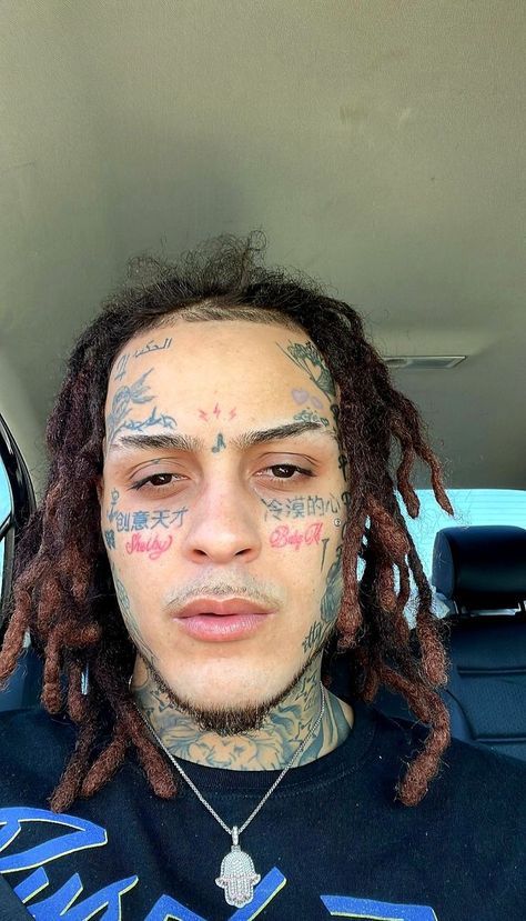 Rappers With Face Tattoos | Cool & Aesthetic Tattoo Ideas For Men Lil Skies Tattoo Ideas, Lil Skies Tattoo, Small Face Tattoo Ideas, Face Tattoo Ideas For Men, Small Face Tattoo, Rapper Tattoos, Rapper Drip, Tattoo Designs Cute, Face Tattoo Ideas