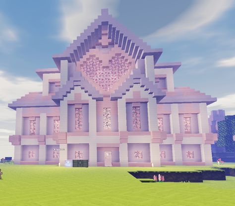 Cute Aesthetic Minecraft Houses Tutorial, Minecraft Houses Pink Mansion, Pink And Purple Minecraft House, Minecraft Blue House Ideas, Big Pink Minecraft House, Minecraft Building Ideas Girly, Pastel Goth Minecraft House, Y2k Minecraft House, Kawaii Minecraft Builds No Mods