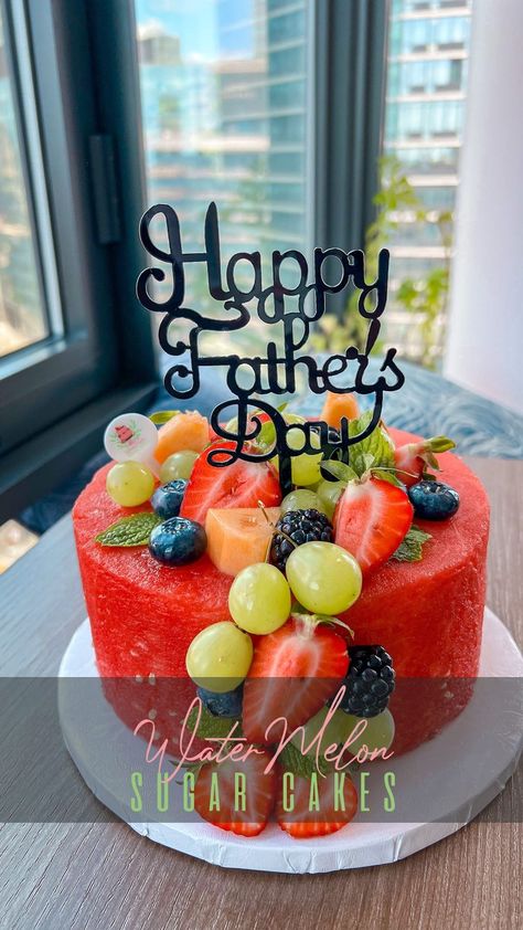 Cake Made Of Fruits Only, Small Watermelon Cake, Diy Fruit Cake, Cake Made Of Fruit Birthday, Watermelon Cake Birthday Fresh Fruit, Cakes With Fruit Decoration, Watermelon Cakes Birthday, Fruit Cakes Birthday, Fruit Cake Designs Birthday