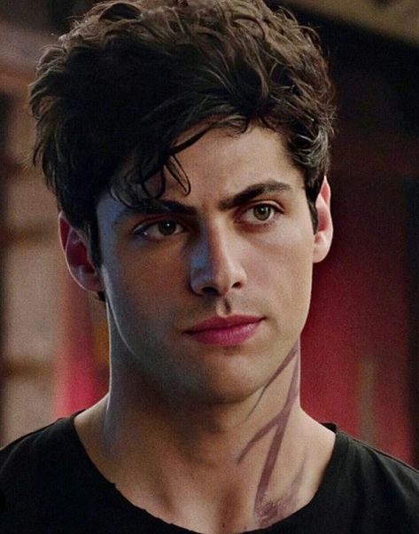 Matthew Daddario Shadowhunters, Original Doctor Who, Clary Y Jace, Rabastan Lestrange, George Of The Jungle, Nogitsune Stiles, Clary Fray, The Man From Uncle, Matthew Daddario