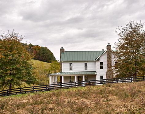 Brewer Hollow Farmhouse - Elizabeth Eason Architecture Appalachian Architecture, Iowa Farmhouse, Historic Farmhouse, Historic Renovation, Funny But True, Historical Design, East Tennessee, Summer Sky, Easter Design