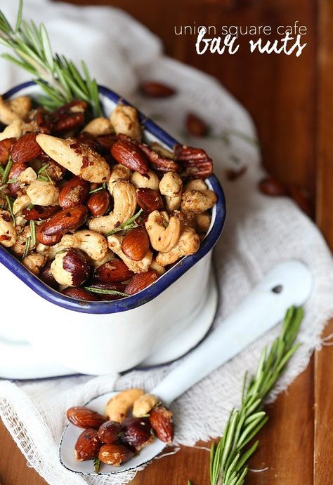 Union Square Cafe Bar Nuts Warm Nuts Recipe, Nuts Appetizer, Bar Nuts, Spiced Nuts Recipe, Nuts Recipes, Seasoned Nuts, Nuts Cookies, Cookies And Cups, Nut Snacks