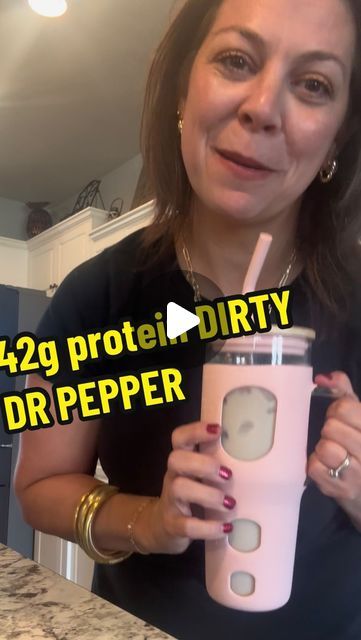 Elizabeth Ergle Rinder on Instagram: "Need protein but want a dirty soda? 
Have both by adding a vanilla Core Power Shake to your favorite dirty soda.

High protein DIRTY DR PEPPER recipe:
8-10 oz Dr Pepper
4 pumps SF Coconut Syrup
1 Vanilla Core Power Shake
Serve over ice

#dirtysoda #proteinshakes #fairlife #corepower #dirtydrpepper #drpepper #cokezero #soda
#highproteindrinks #highorotein #protein #vanilla #coconut @skinnymixes @fairlife @drpepper" Fairlife Recipes, Dirty Dr Pepper Recipe, Owyn Protein Shake Recipes, Dr Pepper Drinks Ideas, Dirty Dr Pepper, Core Power Protein Shake Recipe, Dr Pepper Mixed Drink, Dr Pepper Dirty Soda Recipes, Dirty Dr Pepper Recipe Sonic