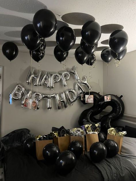 Birthday Decor For Him, Bf Gift Ideas, Birthday Room Surprise, Bday Gift For Boyfriend, Boyfriends Birthday Ideas, Bf Gift, Happy Birthday For Him, Surprise Birthday Decorations, Cute Anniversary Gifts