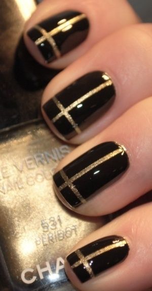 Black Gold Nails, Cross Nails, Easy Nails, Gold Nail, Simple Nail Art Designs, Nailed It, Fabulous Nails, Nail Art Inspiration, Fancy Nails