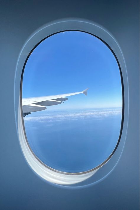 Air Plane Window View, Airplane Window Drawing, Plane Window Aesthetic, Airplane Window Aesthetic, Brand Examples, Plane Window View, Window Sketch, Airplane Aesthetic, Window Aesthetic