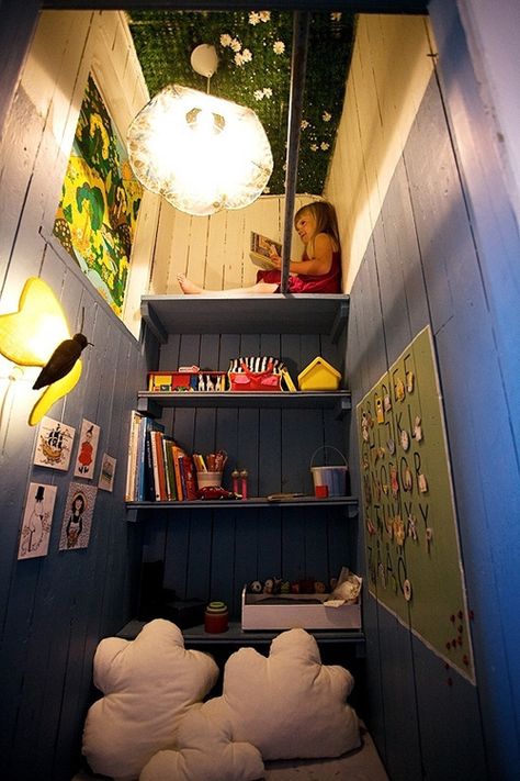 44 Cozy Nooks Youll Want To Crawl Into Immediately  This so cool my grandkids would never leave this Toddler Closet Organization, Closet Nook, Reading Nook Closet, Playroom Closet, Toddler Closet, تحت الدرج, Reading Nook Kids, Kids Closet Organization, Kid Closet