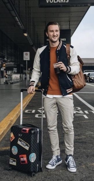 978fe05ae5b4b3879702a5e3e0287745 Blue Jacket Outfits Men, Blue Converse Outfit, Chuck Taylors Outfit, How To Style Converse, Mens Converse Outfit, One Dapper Street, White Converse Outfits, Varsity Jacket Outfit, Sneakers Outfit Men