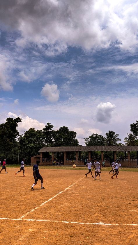 Kerala 7s football Boys Fashion Aesthetic, Football Snap, Cute Emo Couples, Leaves Wallpaper Iphone, Football Ground, Emo Couples, Football Trophies, Blue Sky Clouds, Sky Photography Nature