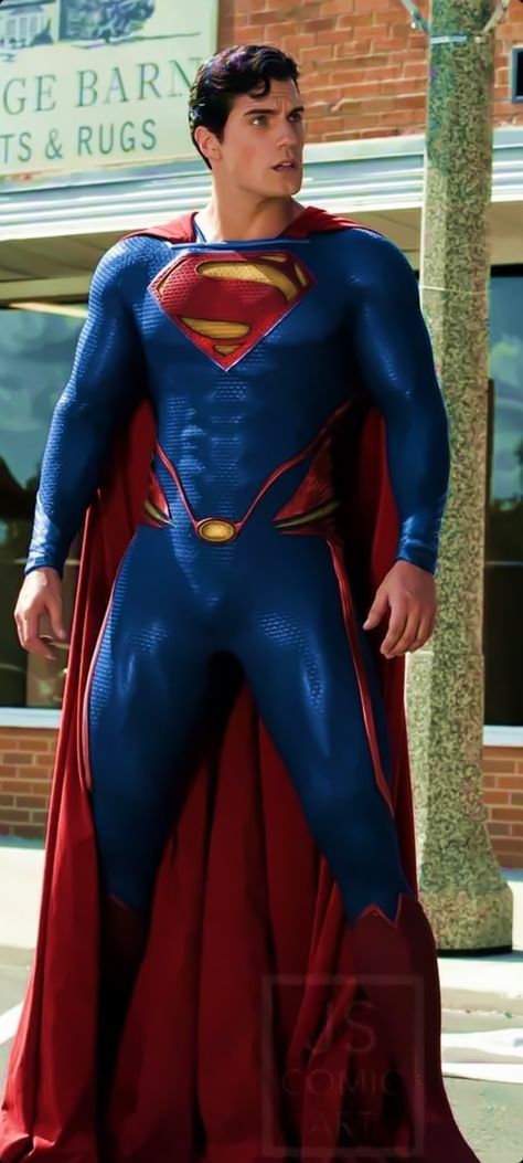 Henry Cavill Superman Art, Henry Cavill Superman Wallpaper, Batman Vs Superman Wallpapers, Man Of Steel Wallpaper, Henry Superman, Superman Suit, Superman Costume, Superman Cosplay, Superman Pictures