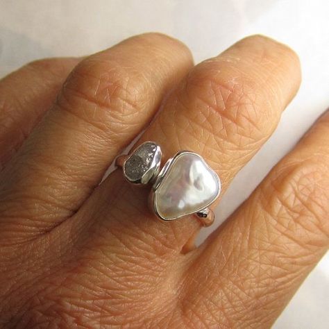 Natural Pearl Engagement Ring, Silver And Pearl Ring, Pearl Rings Silver, Silver Pearl Engagement Ring, Silver Bezel Ring, Bezel Set Engagement Ring Silver, Pearl Diamond Engagement Ring, Pearl Wedding Ring Silver, Pearl Engagement Ring Silver