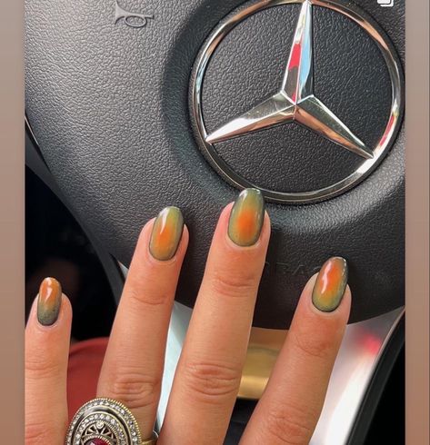 Black And Orange Aura Nails, Nails With Oranges, Aura Nails Orange, Yellow And Red Nails, Yellow Aura Nails, Aura Nails Red, Fall Aura Nails, Green And Orange Nails, Orange And Green Nails