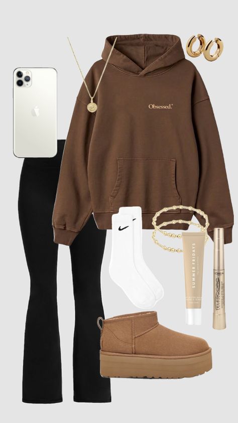 Cute Things To Wear With Leggings, Outfit Ideas School Appropriate, Fit For School, Outfit With Uggs, Cutest Outfits, Slay Outfits, Cozy Outfits, Outfits For School, School Fit