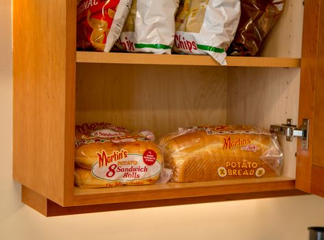 Bread Storage Ideas, Freezing Bread, Last Crumb, O Taste And See, Steel Storage Containers, Potato Rolls, Bread Container, Kitchen Box, How To Store Potatoes