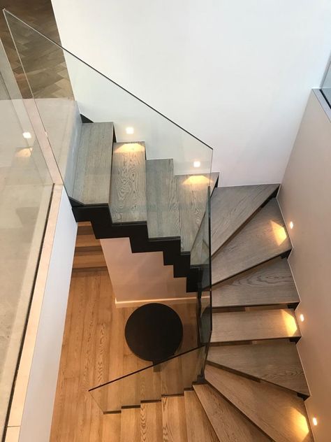 Wood And Glass Stairs, Duplex Staircase Design, Glass Bannister, Frameless Glass Balustrade, Staircase Design Modern, Glass Splashbacks, Bespoke Bathroom, Shower Screens, Glass Stairs