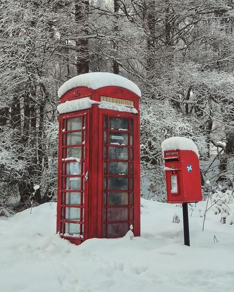 In the middle of nowhere, stuck in the snow... ❄️ at least I found a red telephone box and letterbox so finally I could sent the Christmas… | Instagram Winter Mood Board, Red Telephone Box, Red Telephone, Landmarks Art, Christmas Instagram, Rules Of Engagement, Telephone Box, Winter Mood, In The Middle Of Nowhere