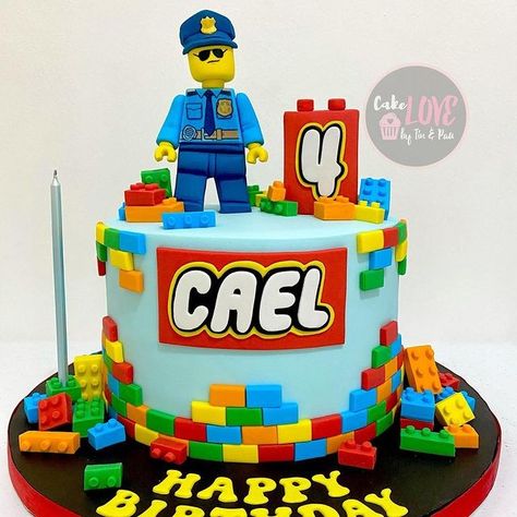 Cake Lego Birthday, Lego Cakes For Boys, Lego City Cakes, Lego Cake Ideas, Cricket Birthday Cake, Lego Themed Cake, Ninja Birthday Cake, Army Birthday Cakes, Star Wars Birthday Cake