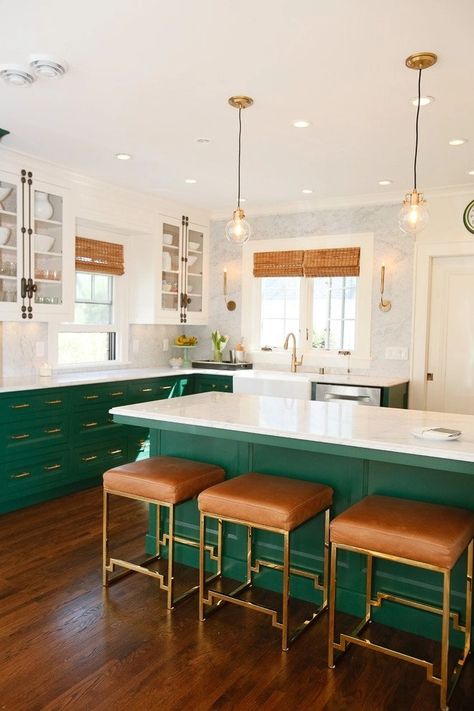 7 Vibrant Green Kitchen Cabinets Ideas + Paint Colors Eclectic Kitchen Design, Green Kitchen Designs, Green Kitchen Cabinets, Eclectic Kitchen, Green Cabinets, Kitchen Redo, Green Kitchen, Kitchen Cabinet Design, Kitchen Designs