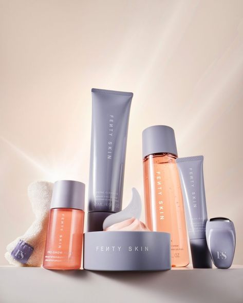 fenty skin care Fenty Beauty Product Photography, Fenty Beauty Skincare, Fenty Skin Aesthetic, Fenty Packaging, Cosmetics Photography Instagram, Product Arrangement, Skincare Products Aesthetic, Celebrity Skincare, Fenty Skin