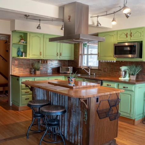 31007 N 66th Street Cave Creek, AZ - Southwestern - Kitchen - Phoenix - by Platinum Realty Network | Houzz Southwest Kitchen Ideas, Southwest Style Kitchen, Southwestern Kitchen Ideas, Southwestern Style Kitchen, Atelier Interior Design, Southwestern Kitchen, Southwest Kitchen, Heritage Kitchen, Atelier Interior