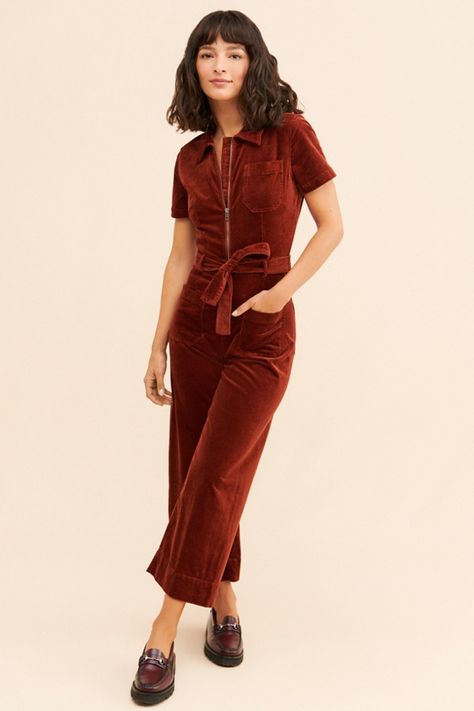 The Colette Weekend Jumpsuit: Corduroy Edition | Nuuly Rent Jumpsuit Fall Outfit, Fall Jumpsuit Outfit, Jumpsuit With Boots, Jj Style, Pop Concert Outfit, Kibbe Gamine, Fall Jumpsuit, Plus Size Corduroy, Gala Outfits