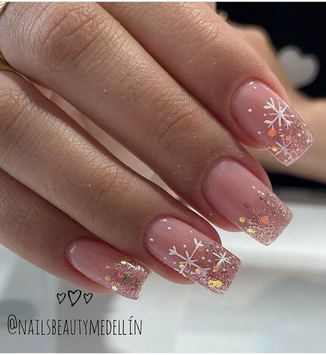 Winter Nails Acrylic, Christmas Nails Easy, Christmas Gel Nails, Simple Gel Nails, Casual Nails, Her Nails, Christmas Nails Acrylic, Acrylic Nails Coffin Short, Xmas Nails