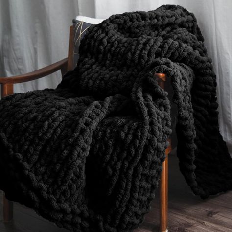 Black And Cream Bedroom, Hand Knitted Blanket, Hand Knitted Throws, Textured Throw Blanket, Chunky Crochet Blanket, Hand Knit Blanket, Black Throws, Chunky Knit Throw, Comfy Blankets