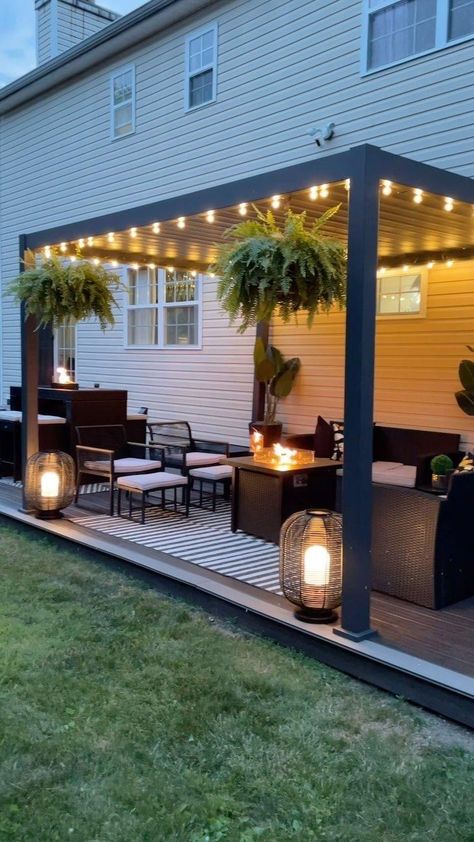 Back Yard Ideas For Small Yards Landscaping Patio Outdoor Living, Narrow Patio Decorating Ideas, Jacuzzi Accessories, Pergola Ideas Modern, Cozy Backyard Patio, Lush Patio, Patio Makeover Ideas, Backyard Patio Makeover, Small Backyard Decks