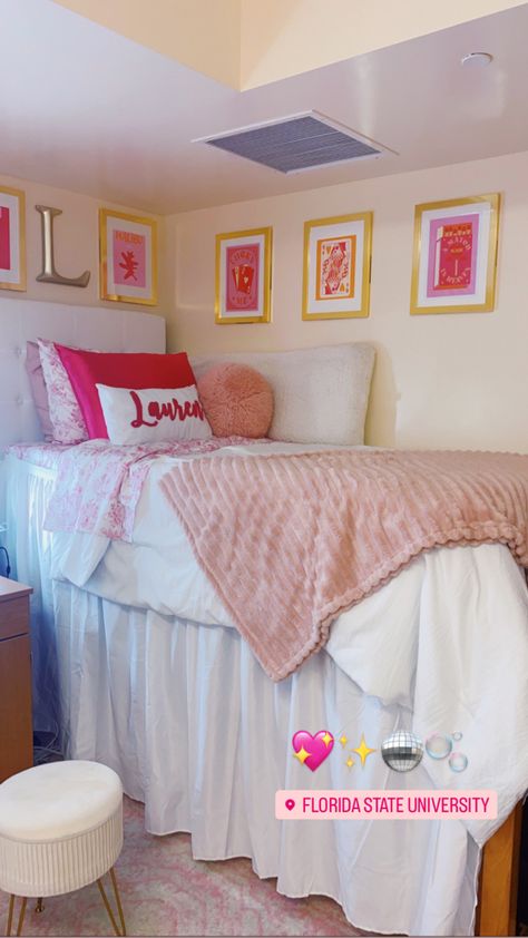 The Leroys Youtube House, Dorm Room Inspo Preppy, Clemson Dorm Decor, Pink Orange Blue Bedroom, College Dorm Room Ideas Preppy, Feminine Dorm Room Ideas, Pink And Orange Dorm Room Ideas, Preppy Dorm Ideas, Preppy Dorm Decor