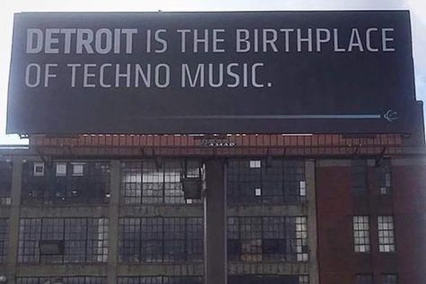 New billboard in Detroit reminds the public about the birthplace of techno Detroit Techno 90s, Detroit Techno, Record Turntable, Detroit Rock City, Design Studio Office, Recording Studio Design, Recording Studio Home, Entertainment Sites, Detroit Institute Of Arts