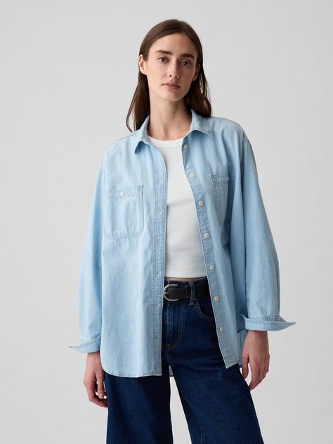 Chambray Denim Big Shirt Chambray Shirt Outfits, Denim Shirt Outfit, Denim Top Women, Fitted Denim Shirt, Chambray Denim Shirt, Women Shirt Top, Big Shirt, Pleated Shirt, Denim Button Down