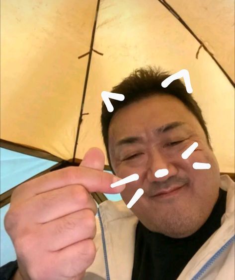 He's so babygirl <33 Don Lee Actor, Ma Dong Seok Wallpaper, Asian Meme, Ma Dong Seok, Dong Seok, Chubby Men, Korean Stickers, Kdrama Funny, Funny Emoji