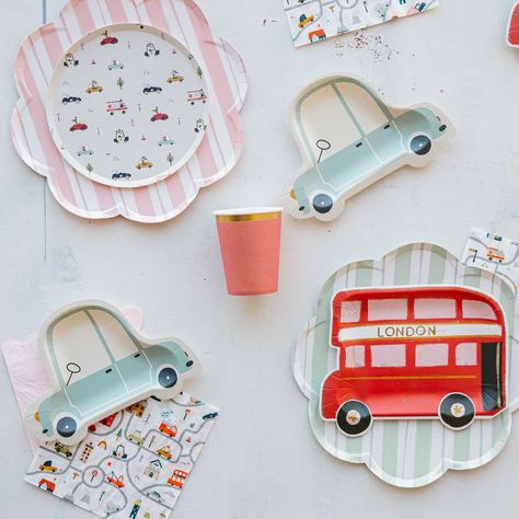 CUPS – Bonjour Fête Vintage Car Birthday, Transportation Birthday Party, Transportation Party, Boys Birthday Party Decorations, Daisy Party, Easter Gathering, Boy Birthday Party Themes, Vintage Cake Stands, Dinosaur Theme Party