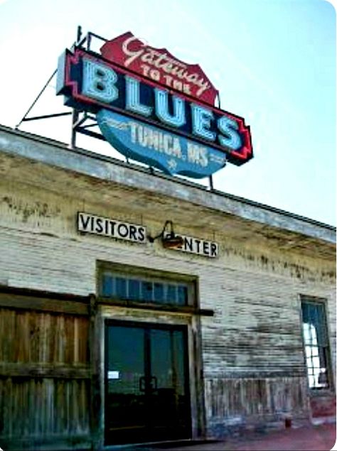 Mississippi Delta Blues, Blues Music Poster, Mississippi Blues, Juke Joints, Mississippi Delta, Delta Blues, Blues Artists, Blues Music, Feeling Blue